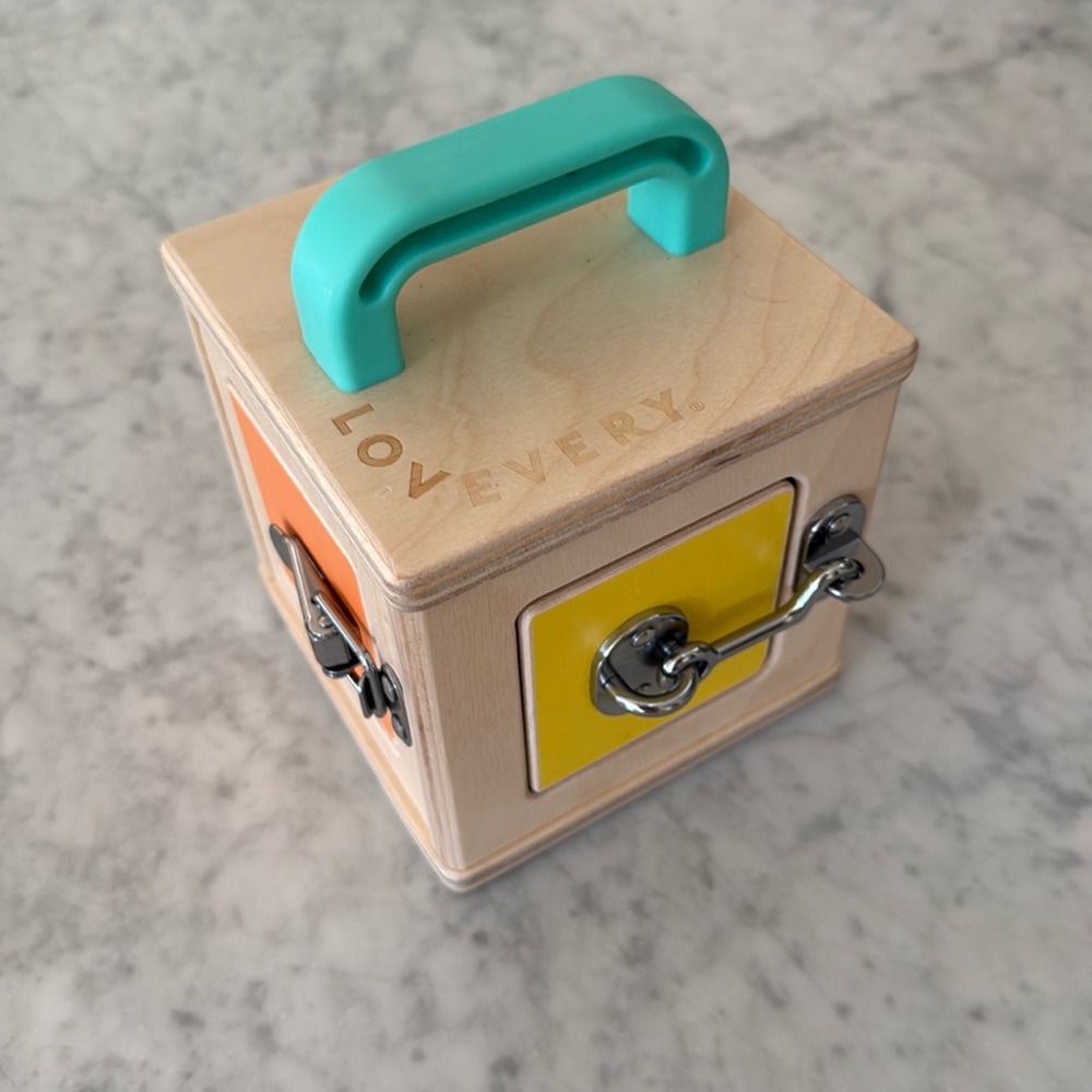 Lovevery Lock Box the "Realist Play Kit" (19-21 Months) Montessori Toy